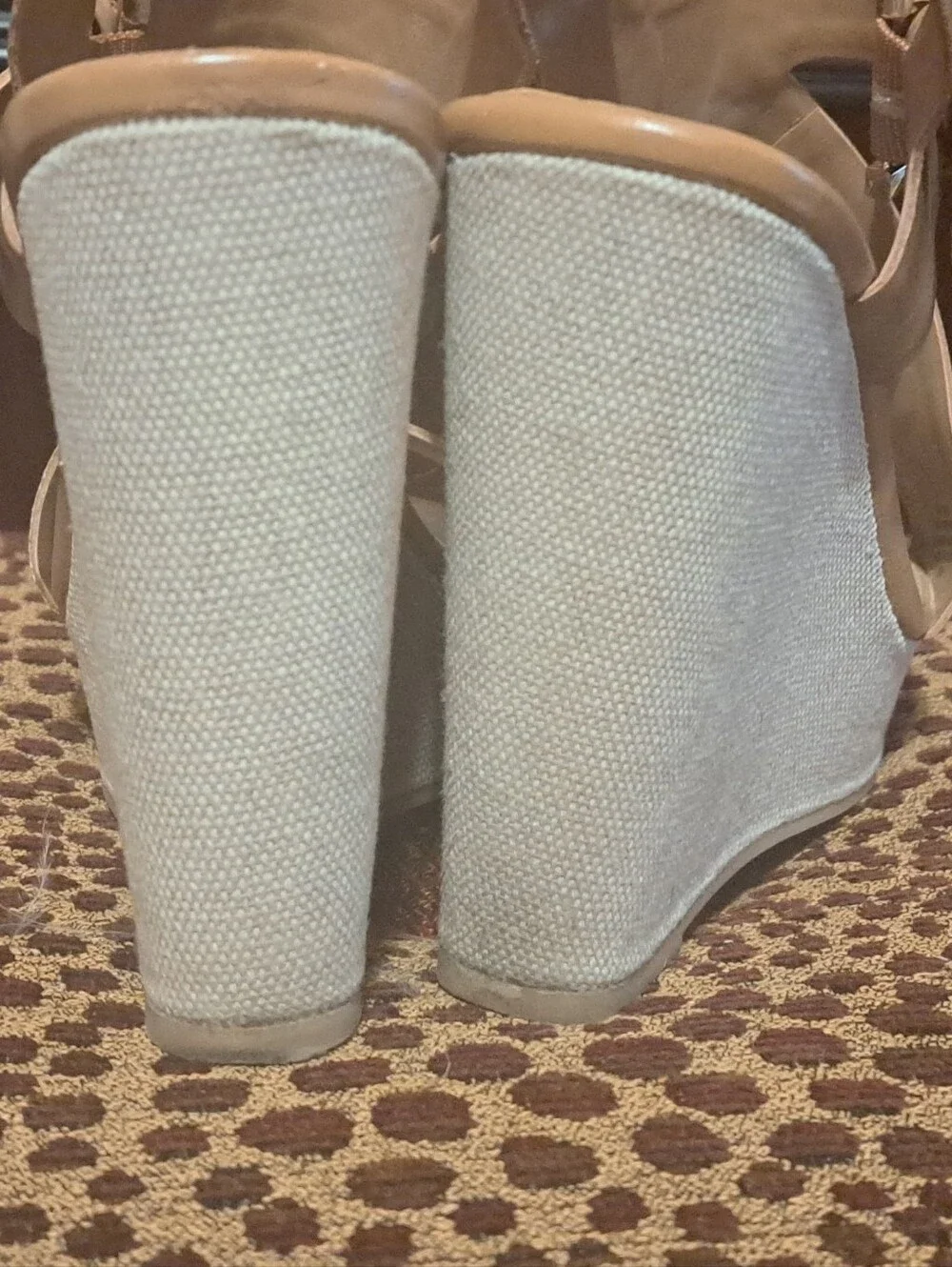 Steve Madden Tan Crisscross Slingback Wedges
